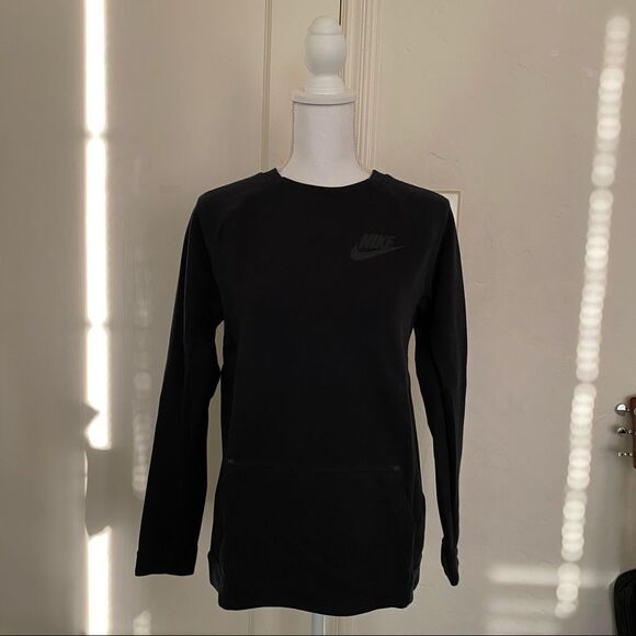 Nike Sweatshirt - Picture 1 of 11